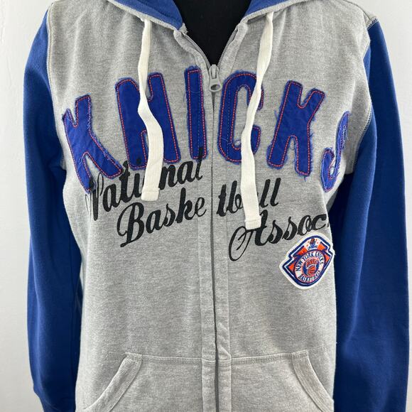 New York KNICKS NBA G-III 4Her by Carl Banks Gray Blue Zip Up Hoodie Size M - Picture 2 of 10